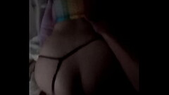 Zorra moviendo su gran culo arriba de una verga Thumb