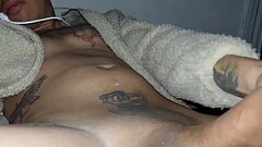 Caliente esperando un buen culo de grindr Thumb