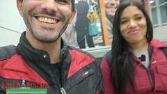 Encontrei um casal ex&oacute_tico no mercado, e parece que estava adivinhando. Falei sobre o mundo do swing. E eles adoraram a ideia. Fizemos um m&eacute_nage gostoso. E o meu corno como sempre filmando. Thumb