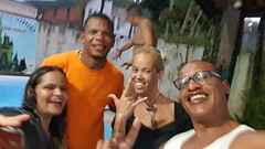 Deixei meu namorado foder Samantha Squirt na festa do El Toro De Oro  com Thales Milleto Oficial  e Fada Mel Thumb