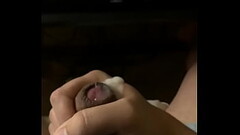 Straight dad jerks off to gay porn Thumb